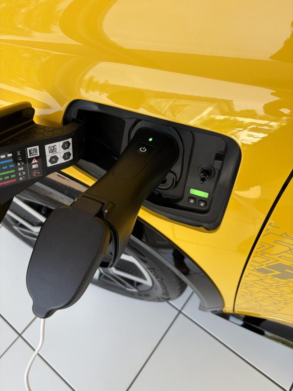 Renault 5 comfort range iconic cinq 52 kwh | 99,1% soh | adaptieve cruise c