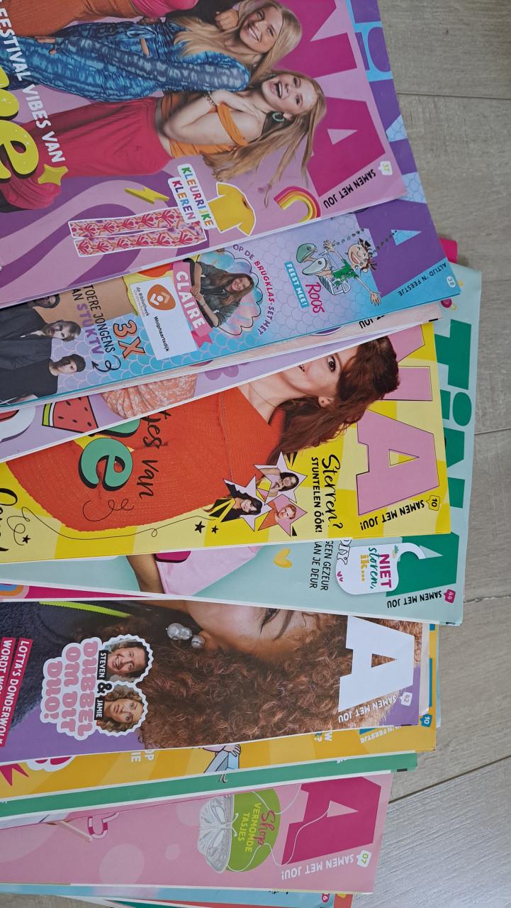 90 Tina's