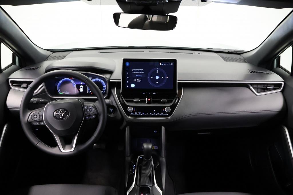 Toyota Corolla Cross hybrid 140 style