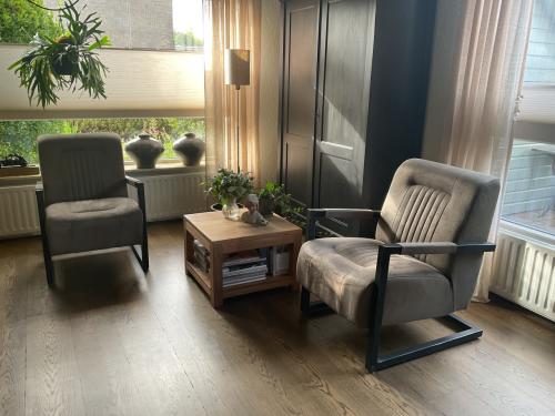 Stoere industriele stoelen