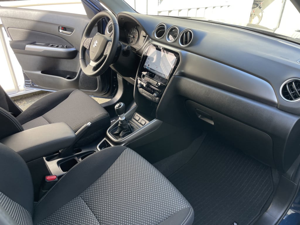 Suzuki Vitara 1.4 boosterjet select smart hybrid