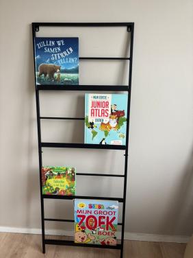 Boekenrek (zonder boeken)