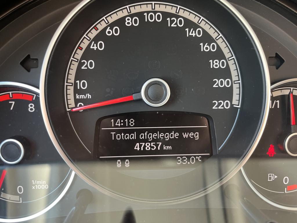 Volkswagen UP! 1.0 bmt move up! 47 dkm nl auto