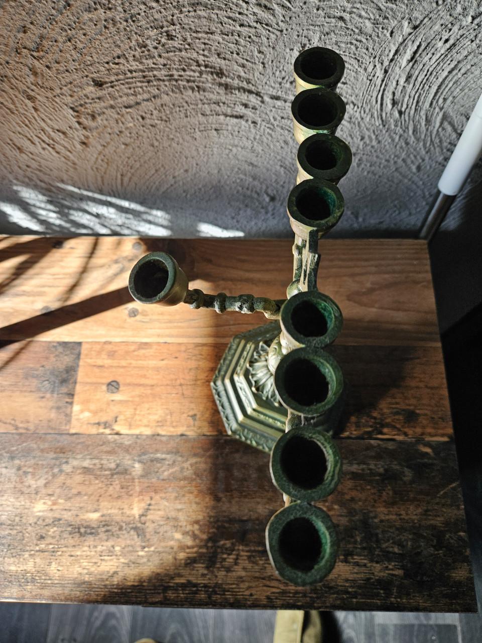 Antieke bronzen Menorah Kandelaar met Davidster