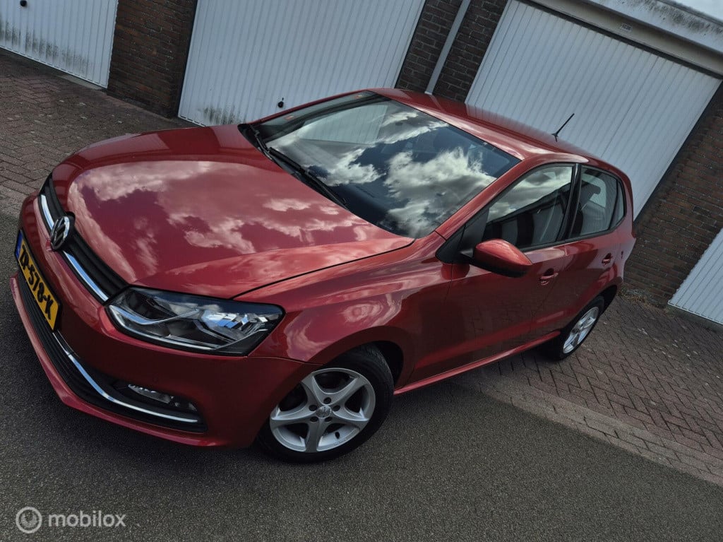 Volkswagen Polo 1.2 tsi comfortline / dealeronderhouden / cruisecontrol / b