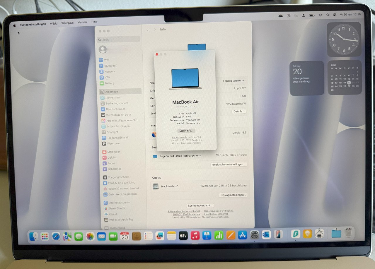 MacBook Air 15 Inch - M2- 8 GB-256 GB-35W- kleur Starlight