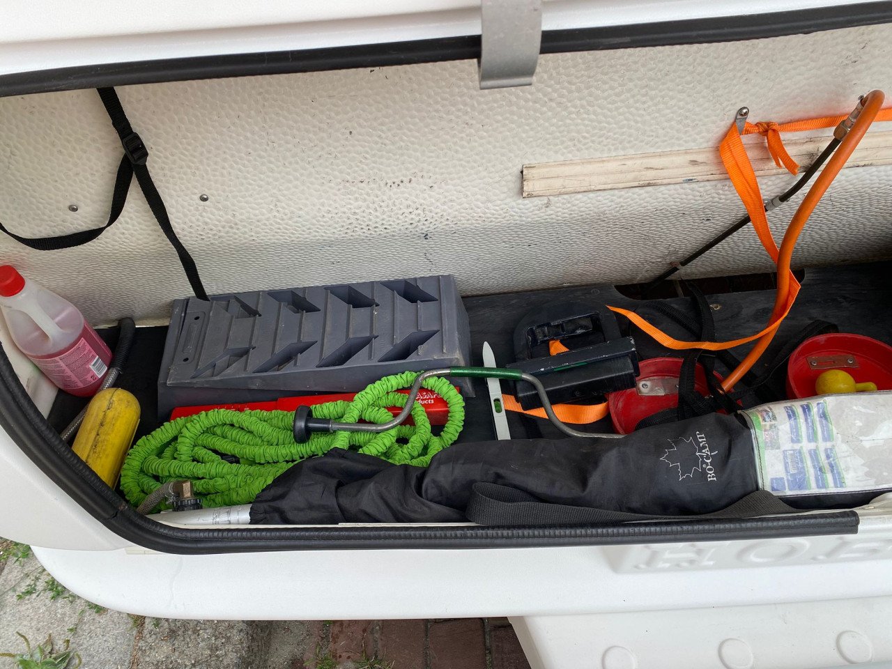 Hobby 400 SF caravan ,mover!!Volledig uitgerust, Klaar voor vertrek