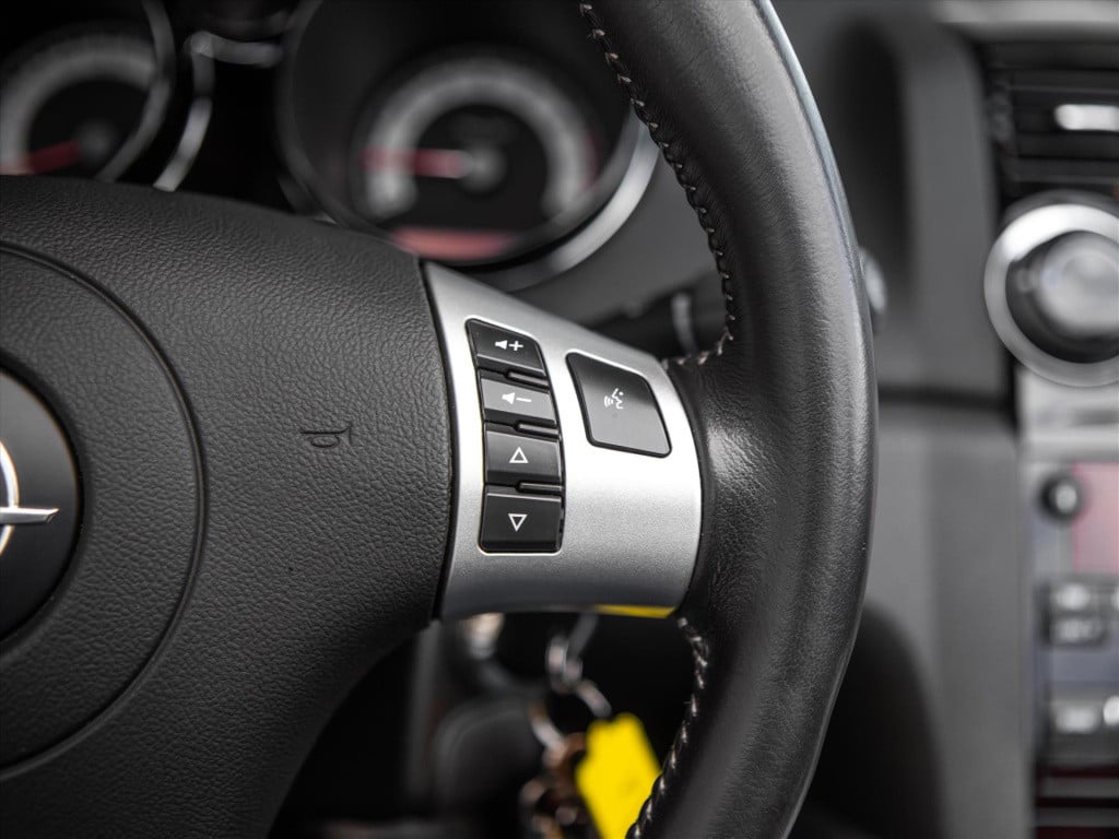 Opel GT 2.0 turbo premium pakket i 310 pk