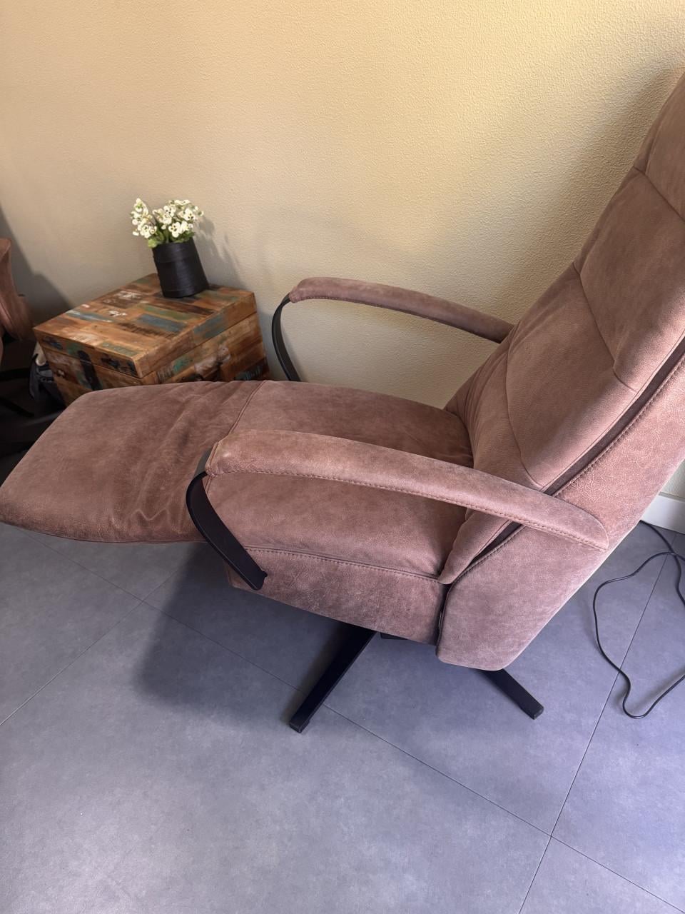 Prominent  Sta-op fauteuil C-100