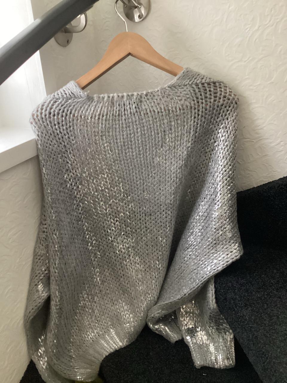 Zilverkleurig vest 1 maat zgan