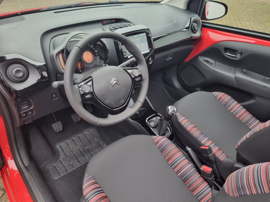Citroen C1 vti 72 pk airscape shine | rijklaar | canvas dak + climate contr