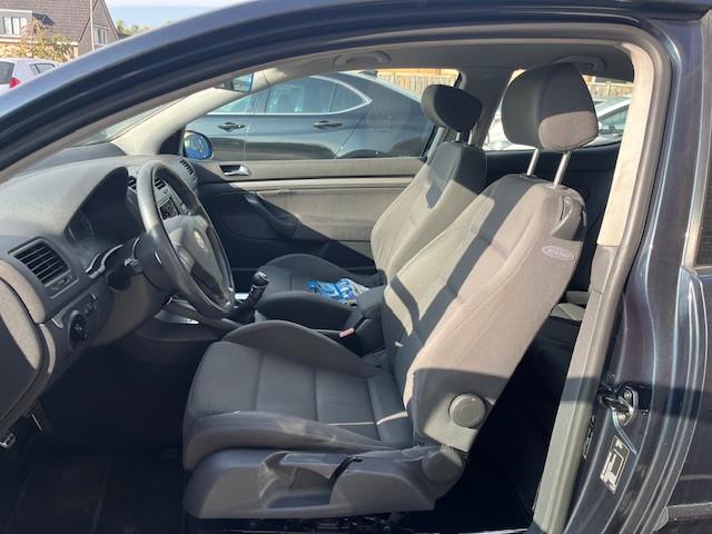 Volkswagen Golf 1.6 FSI Sportline Airco