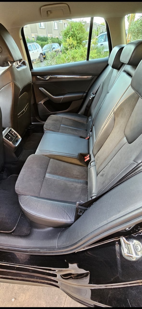 Mooie Skoda Octavia met kleine schade