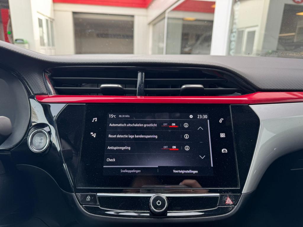 Opel Corsa 1.2 gs line