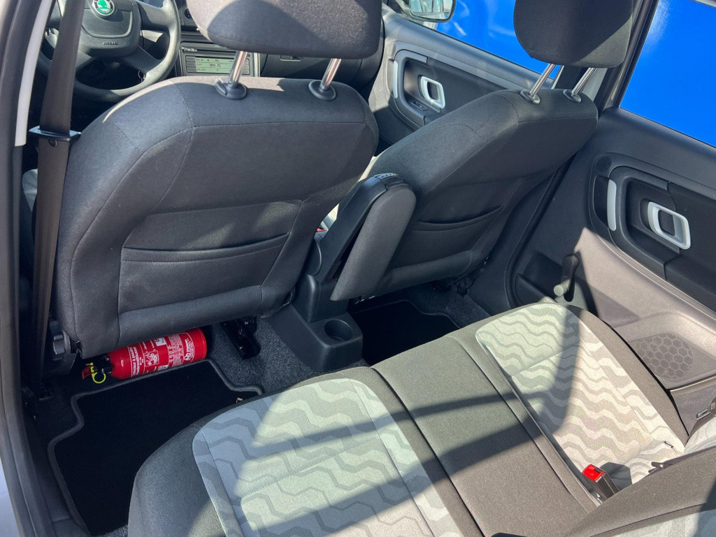 Skoda Fabia combi 1.4-16v ambition business line, airco, trekhaak enz...