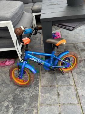 Jongebsfietsje 12inch Amigo