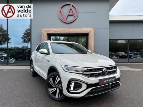 Volkswagen T-roc 1.5 tsi 150pk dsg r-line | camera | carplay | dode hoek | 