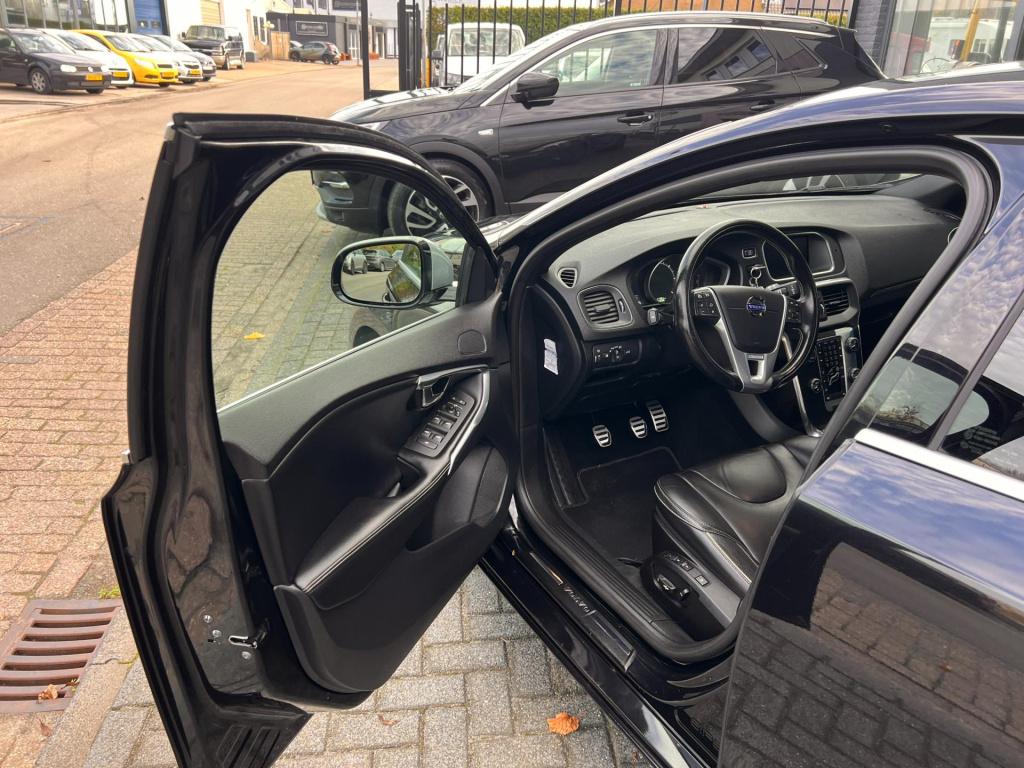 Volvo V40 2.0 d4 r-design business