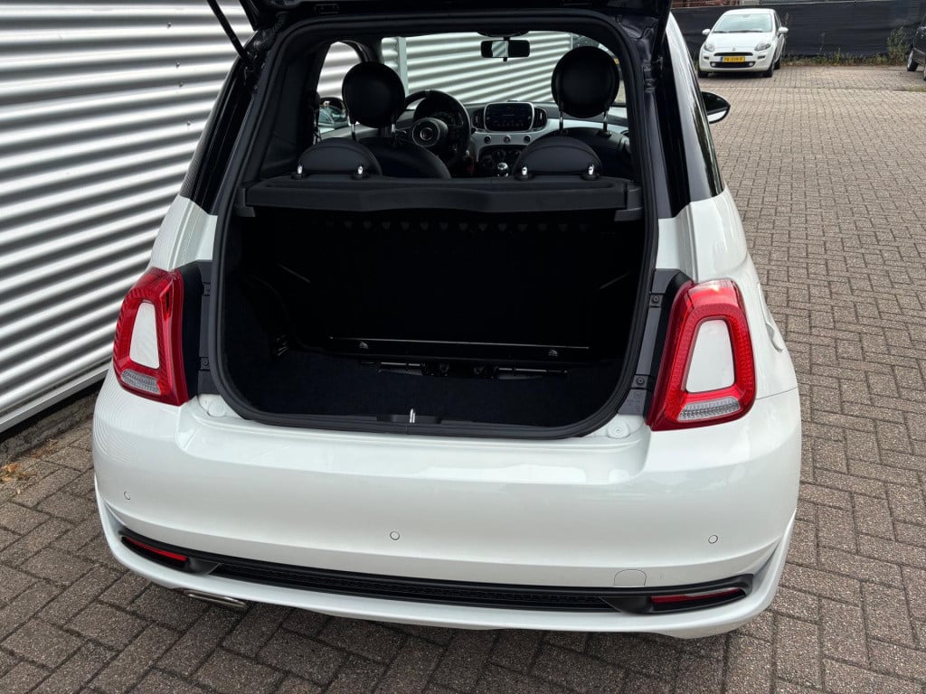 Fiat 500 1.0 hybrid hey google