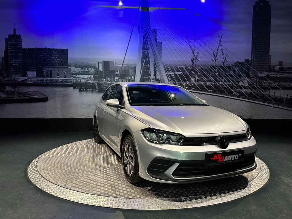 Volkswagen Polo 1.0 tsi life *appconnect*