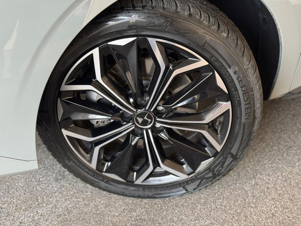 Ds Ds 4 e-tense rivoli