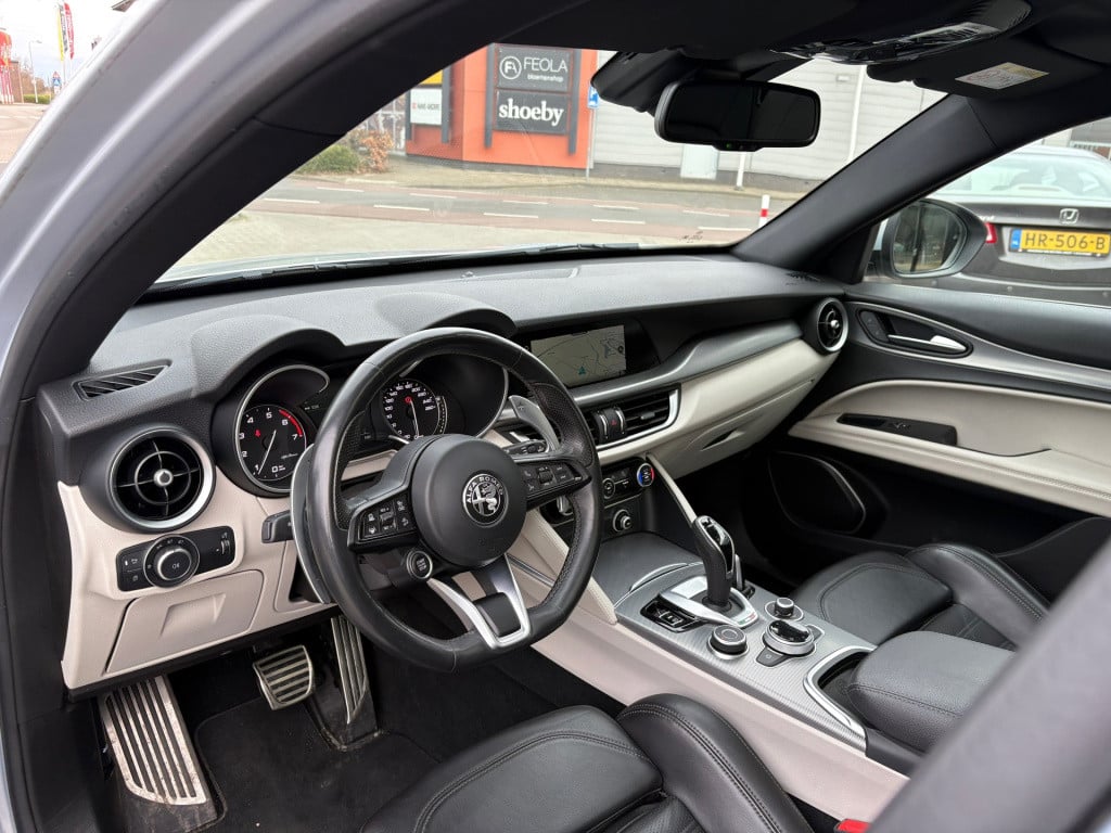 Alfa Romeo Stelvio 2.0 t awd veloce