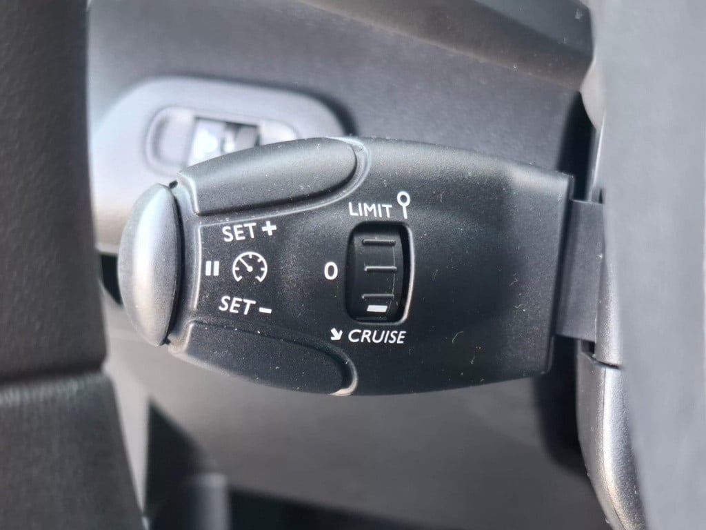 Peugeot Partner 1.5 bluehdi pro airco / cruise controle / n.a.p / euro 6