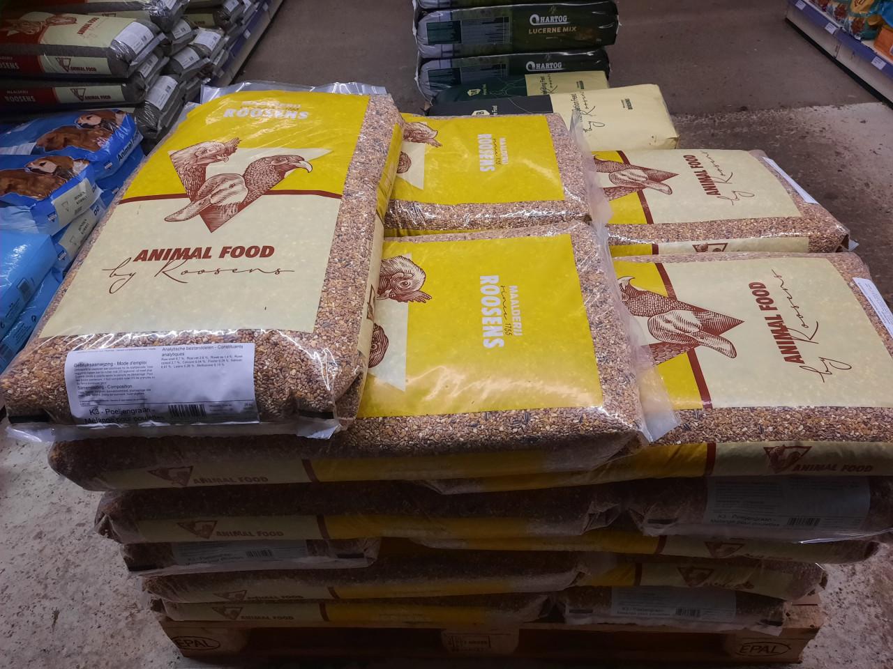 5 zakken gemengd graan (100 kg) voor €70,-