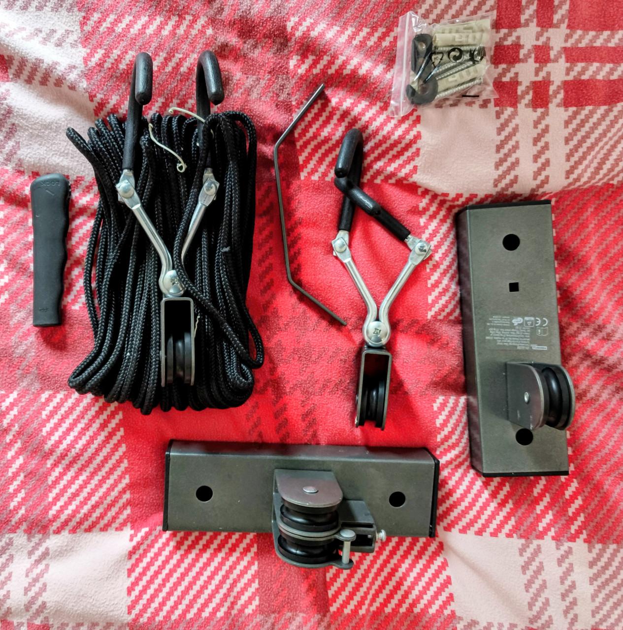 Te koop aangeboden een fietslift