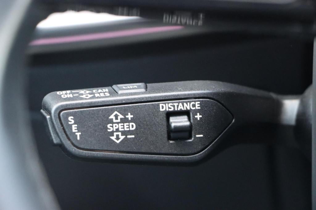 Audi A3 limousine 35 tfsi s edition 150pk s tronic