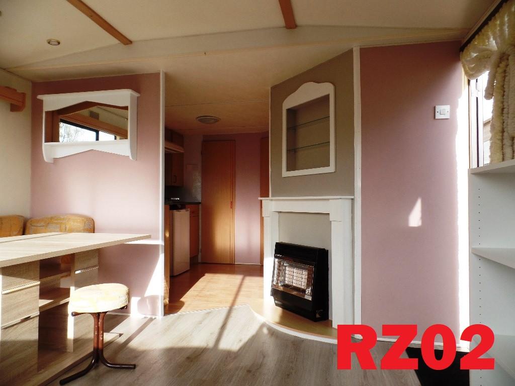 Diverse compacte stacaravans en chalets te koop