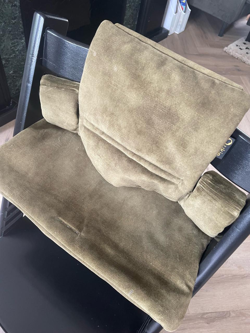 Stokke Tripp Trapp zwart met kussenset
