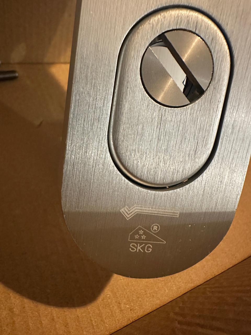 Voordeurbeslag SKG3 knop-kruk