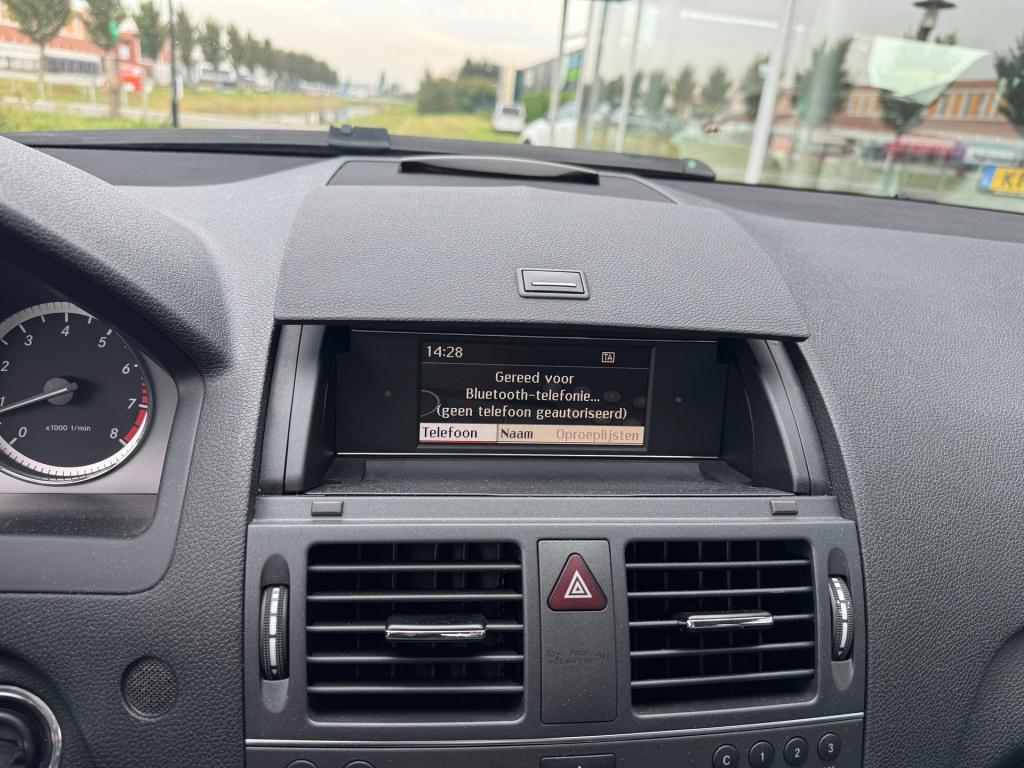 Mercedes-Benz C-Klasse 180 cgi blueefficiency avantgarde automaat