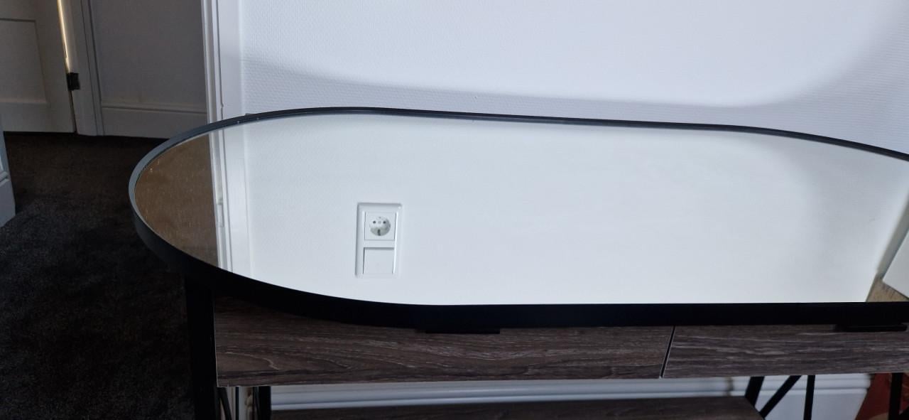 Ovale spiegel van Ikea