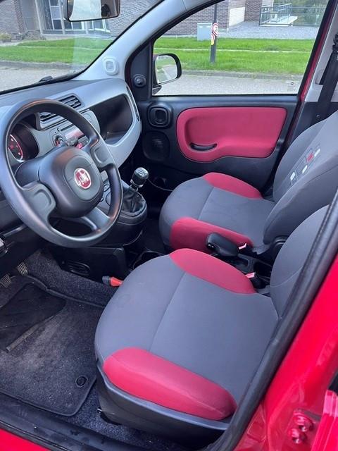 Fiat Panda 0.9 Twinair 44KW 2015 Ferrari-rood