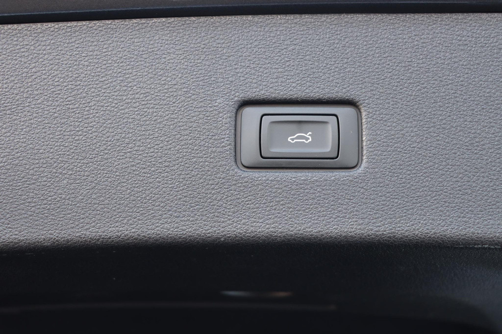Audi Q8 55 tfsi e quattro pro line s 394pk tiptronic