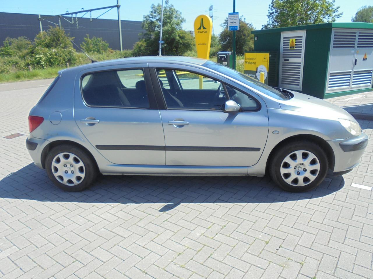307 1.4 I Apk November 2026 met N.A.P leuke auto  slechts € 995