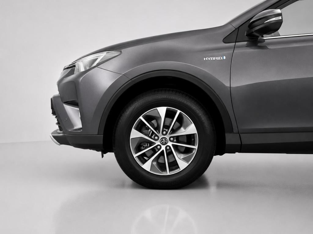Toyota Rav4 2.5 hybrid dynamic