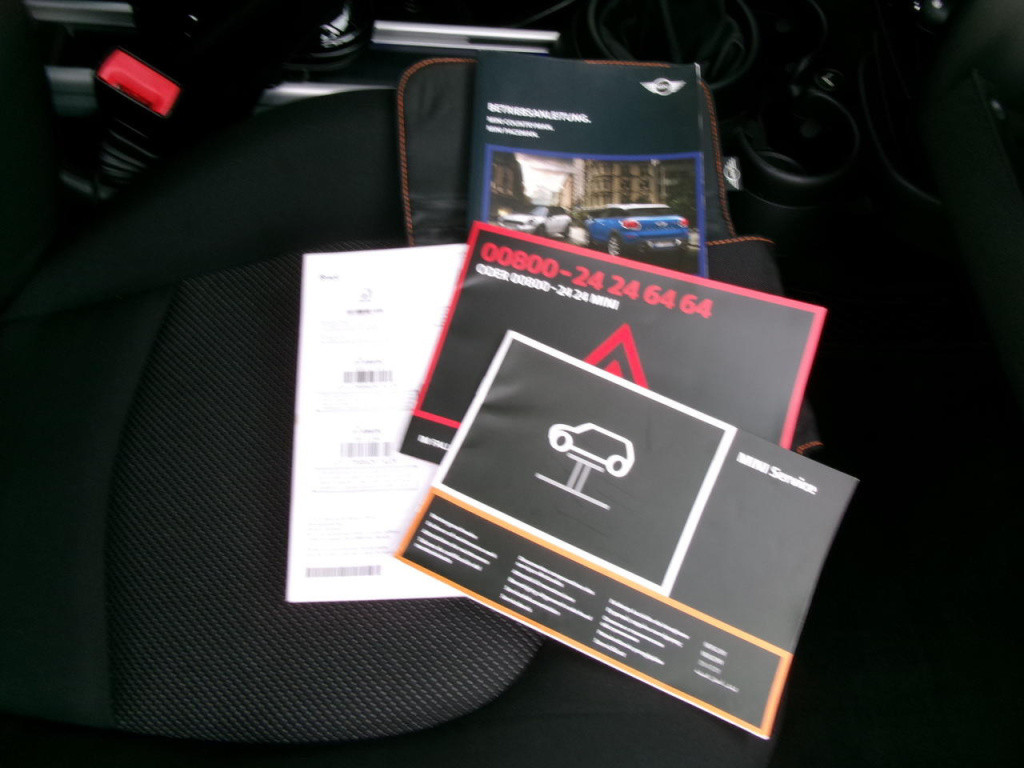 Mini Countryman one 1.6 airco, lm.velgen