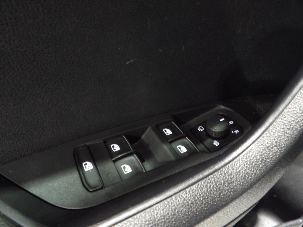 Skoda Karoq 1.5 tsi act greentech 150pk sportline business
