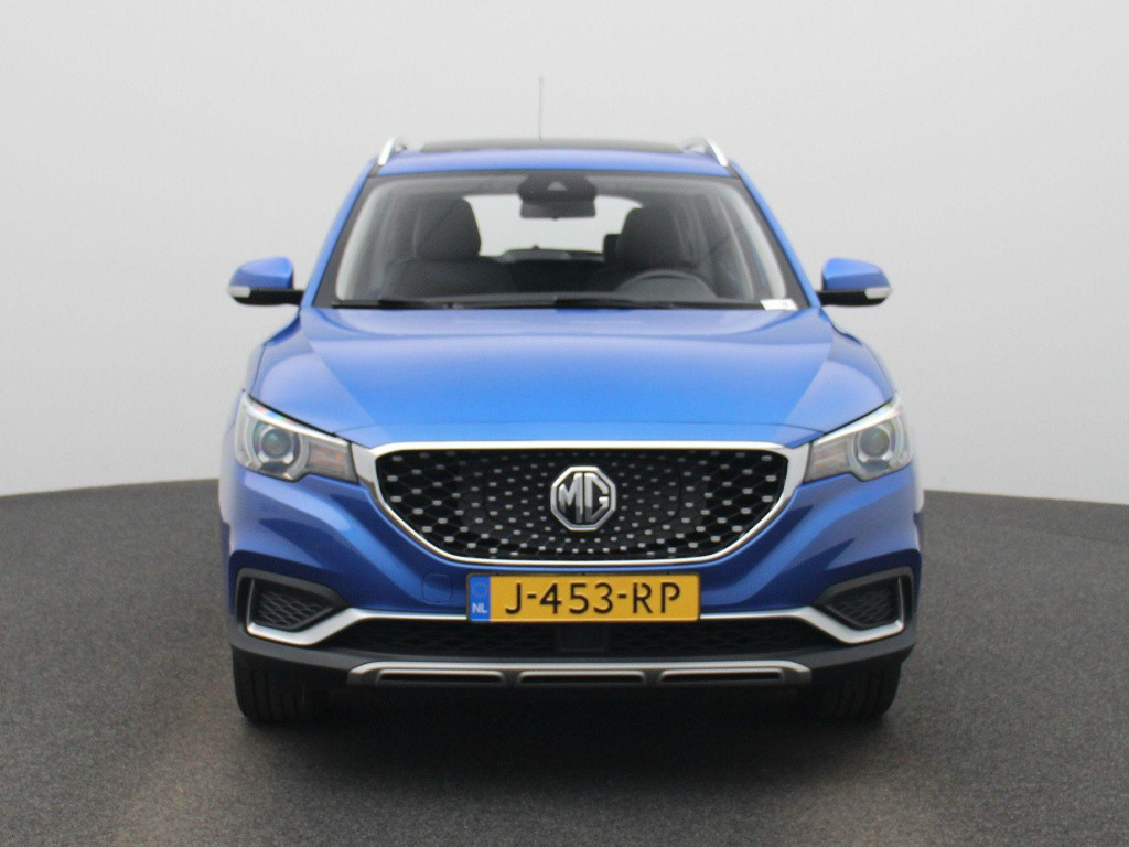 MG Zs-ev luxury 45 kwh | automaat | panoramadak | lederen bekleding | achte