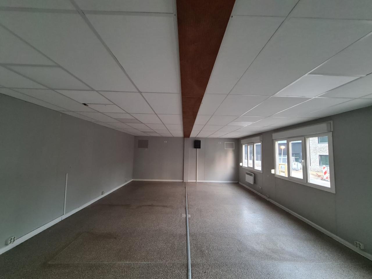 Kantoorunit / woonunit / tijdelijke winkel / bouwkeet 6x9m