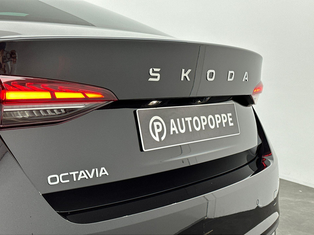 Skoda Octavia business edition 1.5 tsi m-hev 85 kw / 115 pk hatc