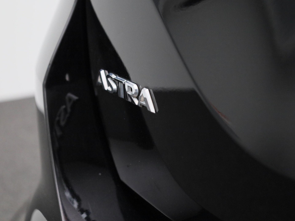 Opel Astra sports tourer 1.2 edition | navigatie | trekhaak | parkeersensor