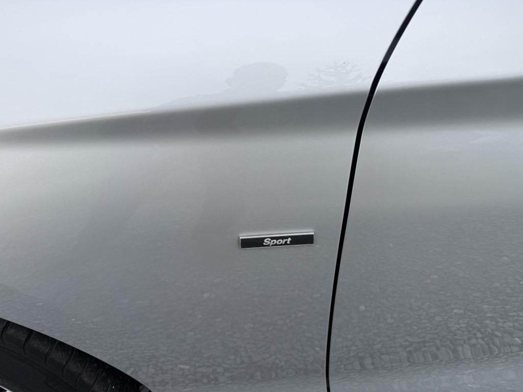 BMW 1 Serie 114i executive business+ 3-drs