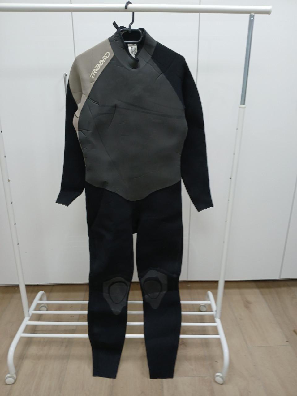 Wetsuit