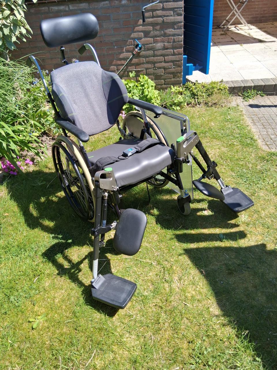 Rolstoel ROXXNewton