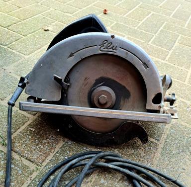 Cirkelzaag ELU MH30 1600W