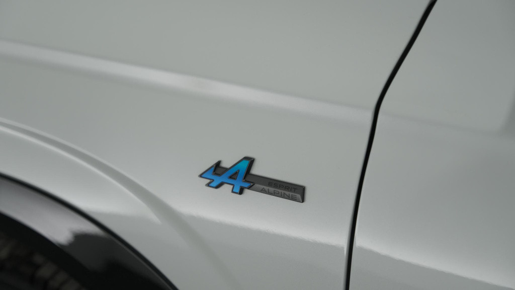 Renault Austral e-tech hybrid 200 techno esprit alpine | panoramadak | came